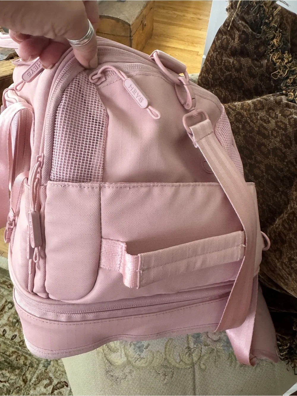 HEYS PAWSENGER PET CARRIER - ROSE | AIRLINE APPROVED